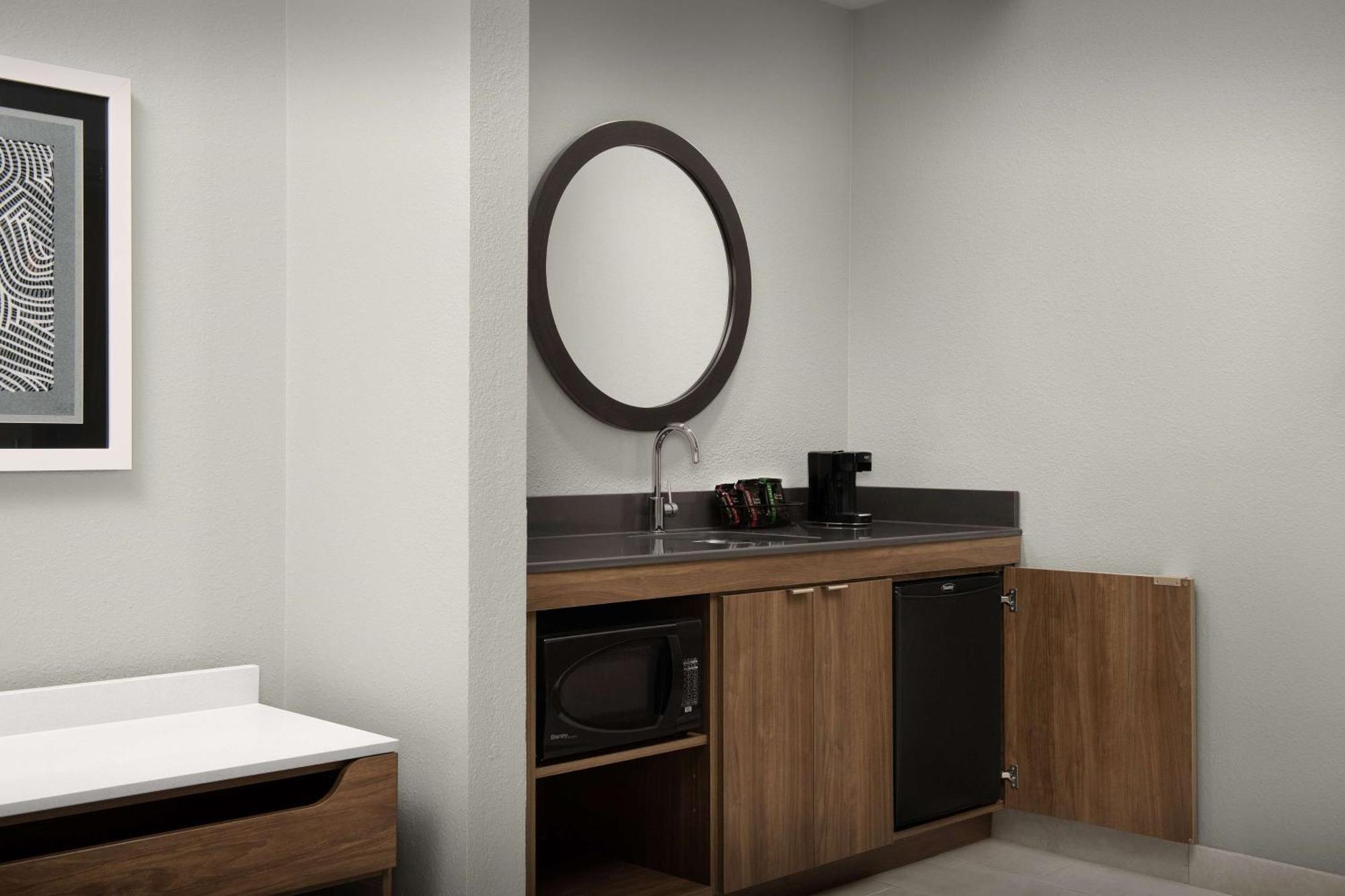 Hampton Inn & Suites El Paso de Robles Buitenkant foto