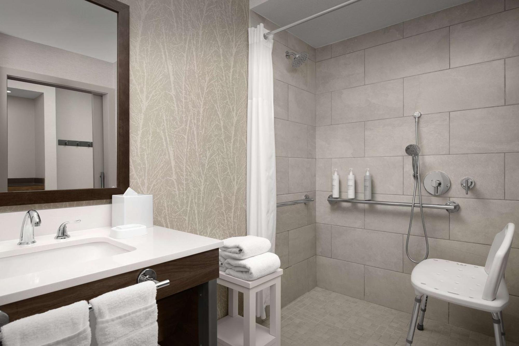 Hampton Inn & Suites El Paso de Robles Buitenkant foto